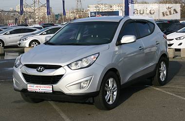 Hyundai Tucson  2011