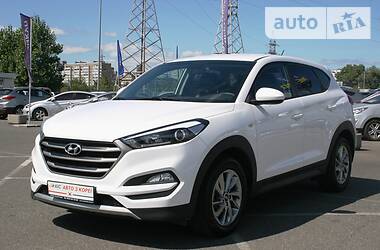 Hyundai Tucson  2015