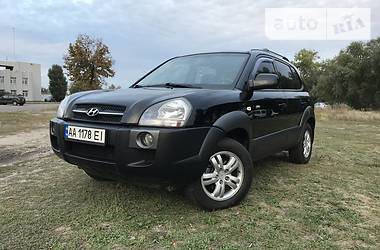 Hyundai Tucson  2006