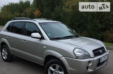 Hyundai Tucson NE FARBOVANA 2007