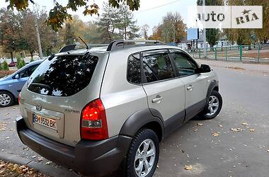 Hyundai Tucson  4X4  GAZ 2010