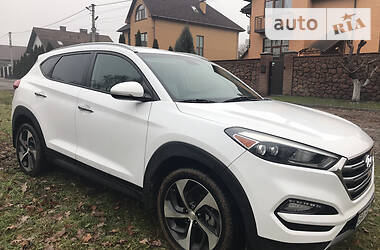 Hyundai Tucson LIMITED  2015