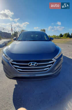 Hyundai Tucson SE 2017