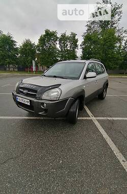 Hyundai Tucson 4wd 2005