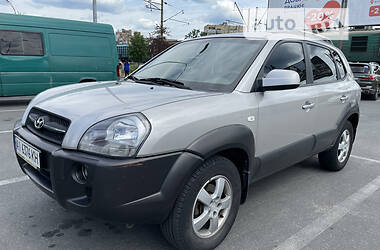 Hyundai Tucson  2006