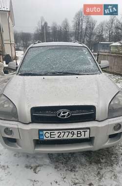 Hyundai Tucson  2005