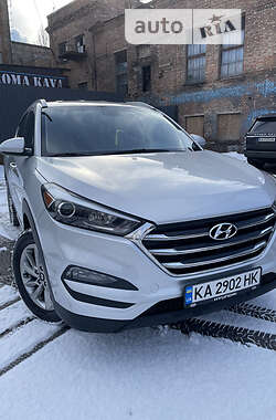 Hyundai Tucson AWD  2016