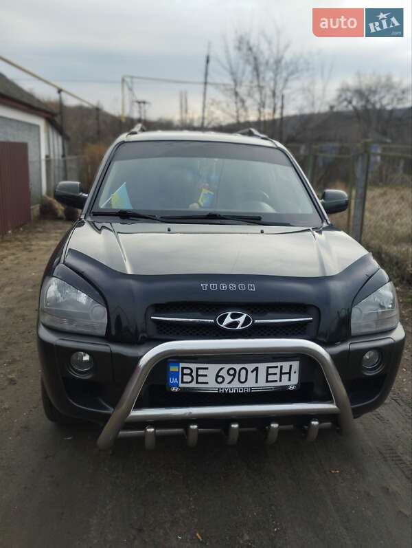 Внедорожник / Кроссовер Hyundai Tucson