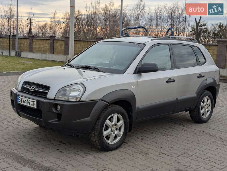 Hyundai Tucson 2006 года в Ровно