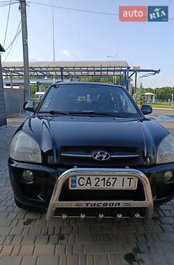 Hyundai Tucson  2006