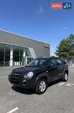 Hyundai Tucson  2009