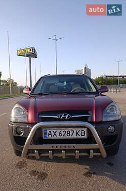 Hyundai Tucson  2008