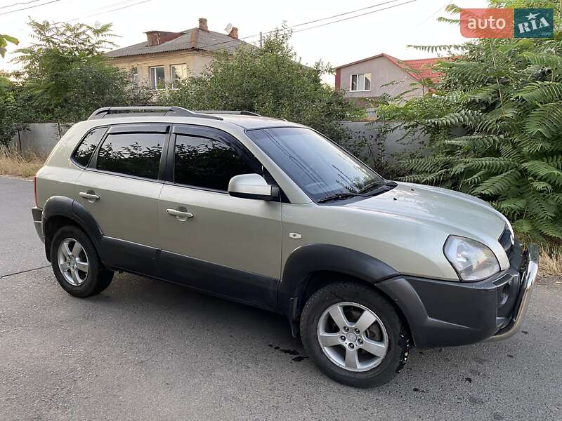 Hyundai Tucson