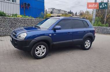 Hyundai Tucson  2006