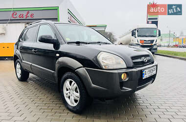 Hyundai Tucson  2005