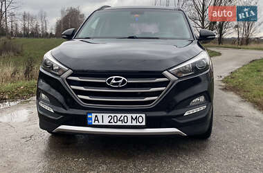 Hyundai Tucson  2015