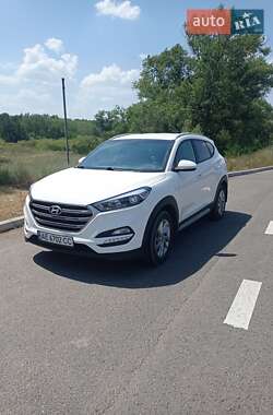 Hyundai Tucson  2016