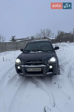 Hyundai Tucson  2006