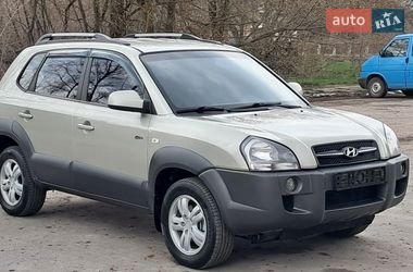 Hyundai Tucson  2009