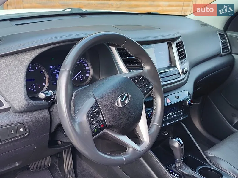 Hyundai Tucson