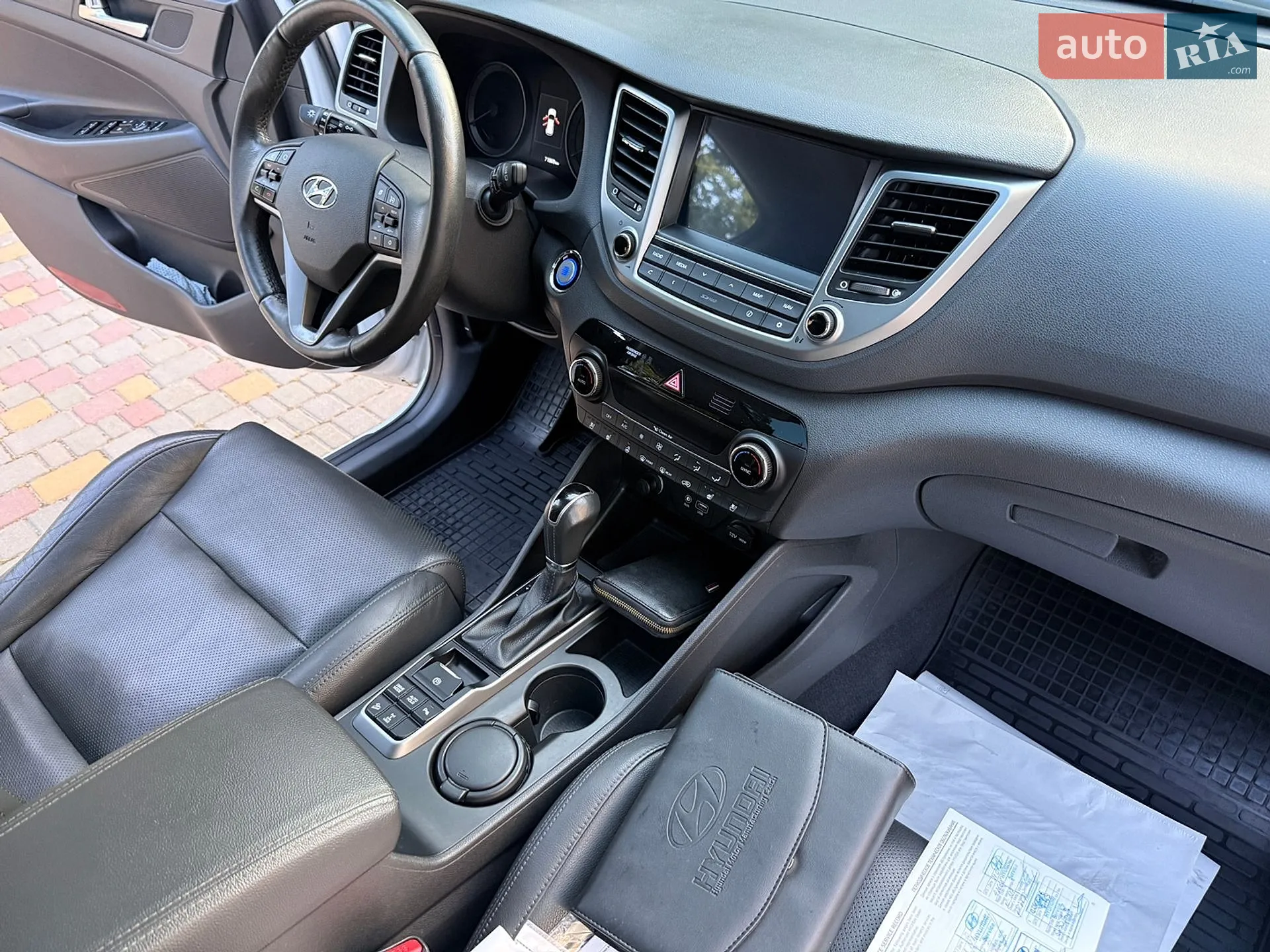 Hyundai Tucson 2017 VIN TMAJ381ADHJ393183 фото оголошення 53 з 68