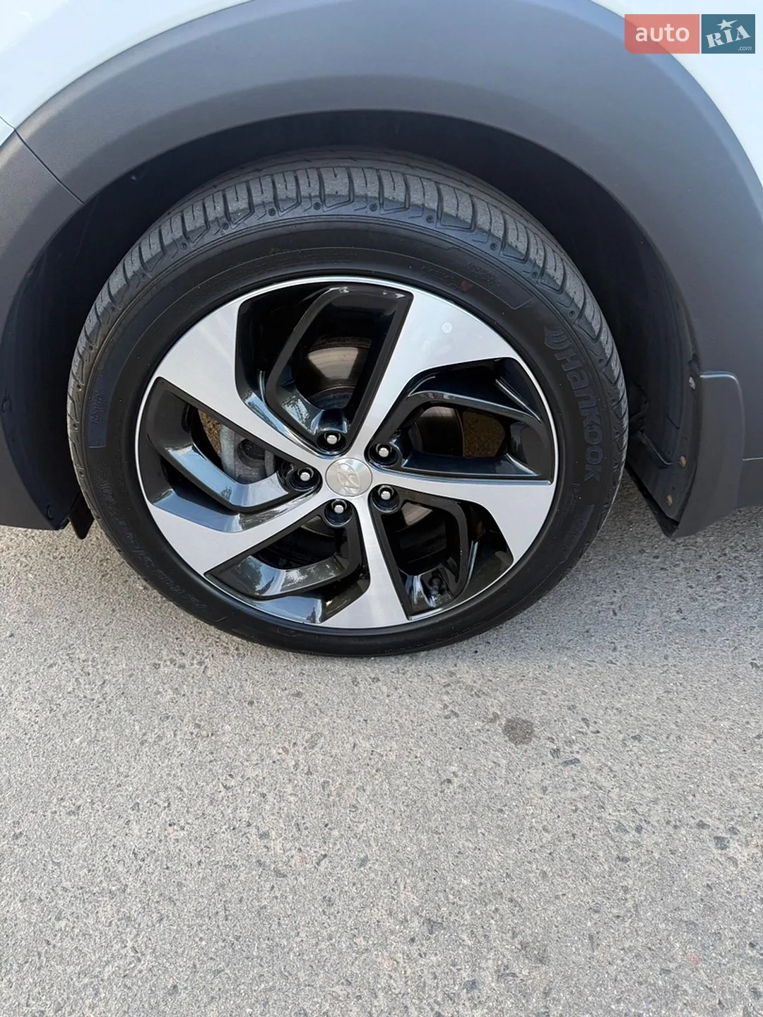 Hyundai Tucson 2017 VIN TMAJ381ADHJ393183 фото оголошення 61 з 68