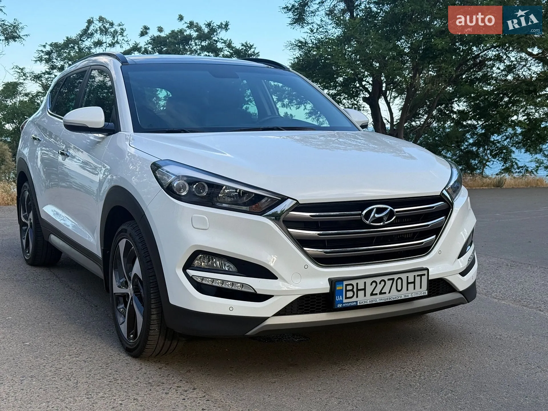 Hyundai Tucson 2017 VIN TMAJ381ADHJ393183 фото оголошення 8 з 68