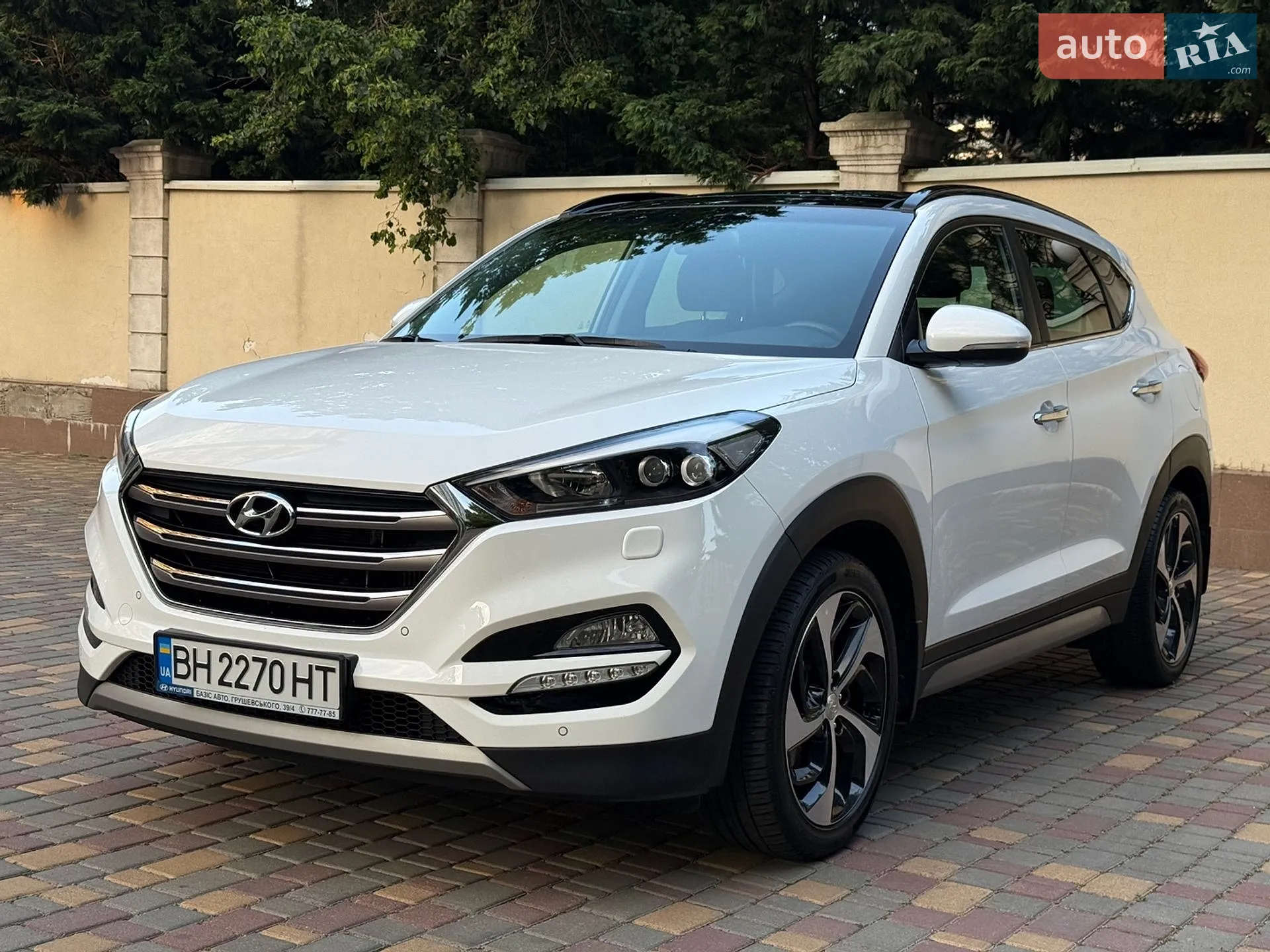 Hyundai Tucson 2017 VIN TMAJ381ADHJ393183 фото оголошення 12 з 68