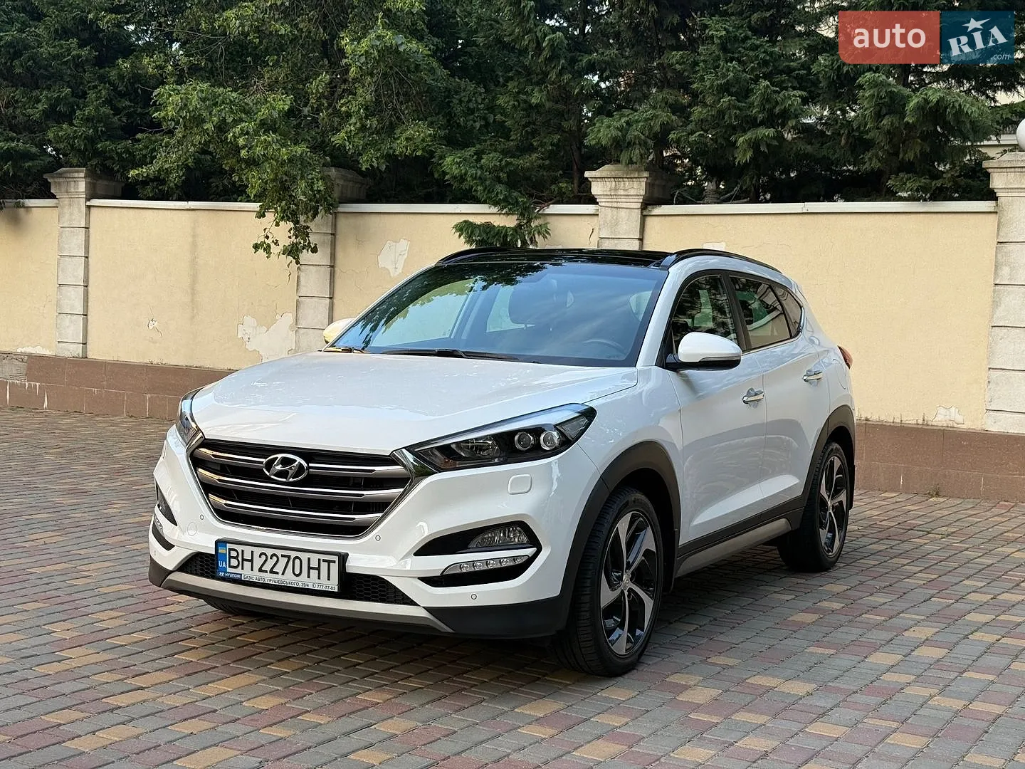 Hyundai Tucson 2017 VIN TMAJ381ADHJ393183 фото оголошення 3 з 68