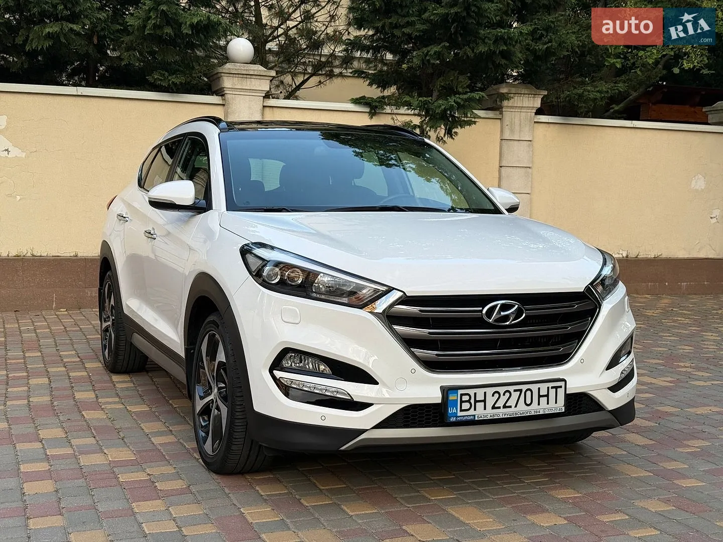 Hyundai Tucson 2017 VIN TMAJ381ADHJ393183 фото оголошення 4 з 68