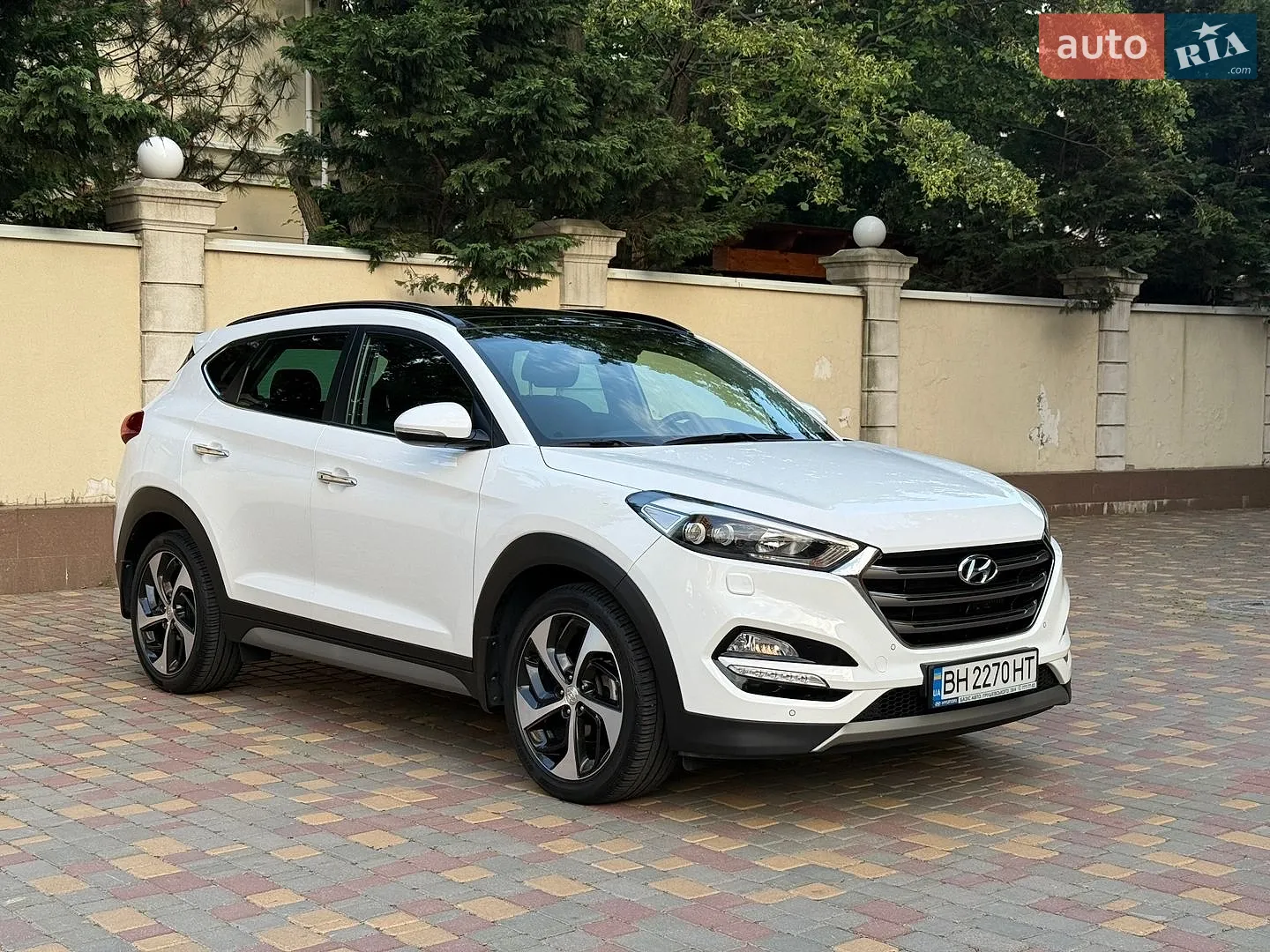 Hyundai Tucson 2017 VIN TMAJ381ADHJ393183 фото оголошення 5 з 68