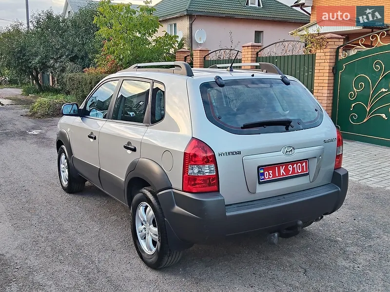 Hyundai Tucson