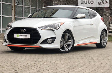 Hyundai Veloster  2013