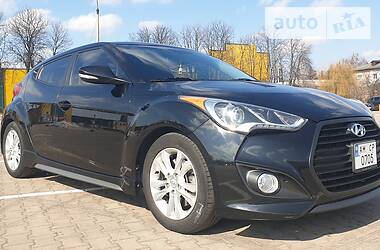 Hyundai Veloster   2014