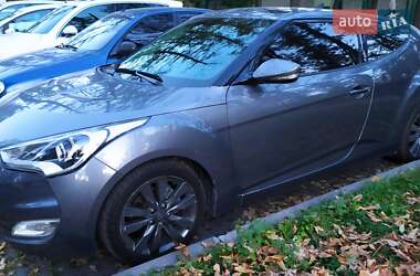 Hyundai Veloster 2011