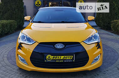 Hyundai Veloster  2012