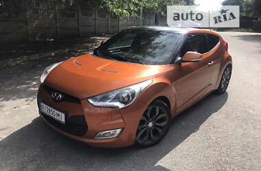 Hyundai Veloster  2012