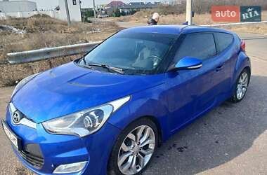 Hyundai Veloster  2012