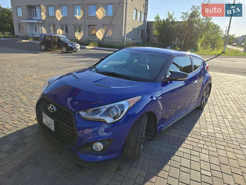 Hyundai Veloster