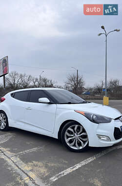 Hyundai Veloster  2011