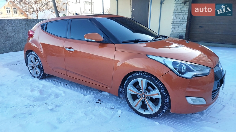 Hyundai Veloster