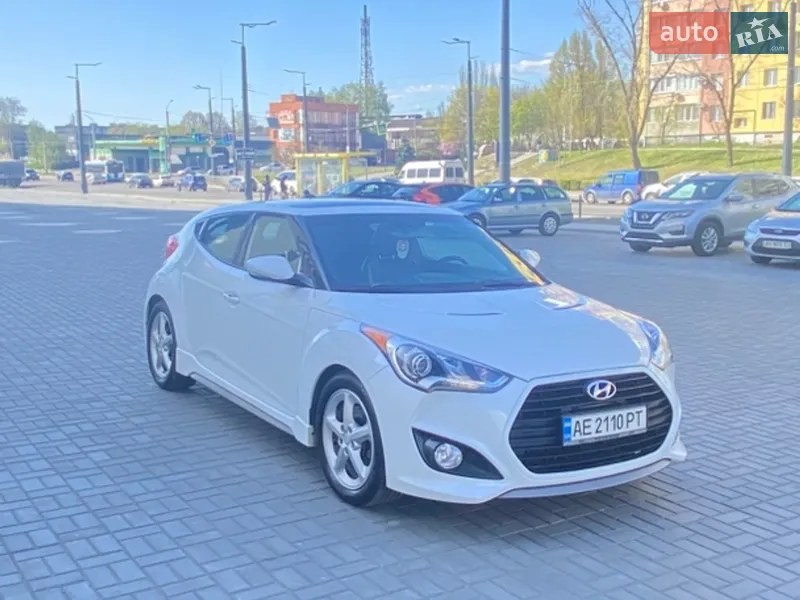Hyundai Veloster