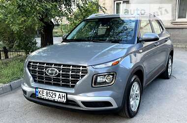 Hyundai Venue  2020