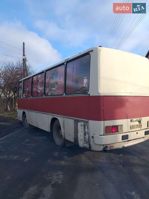 Приміський автобус Ikarus 211 1988 в Старокостянтинові
