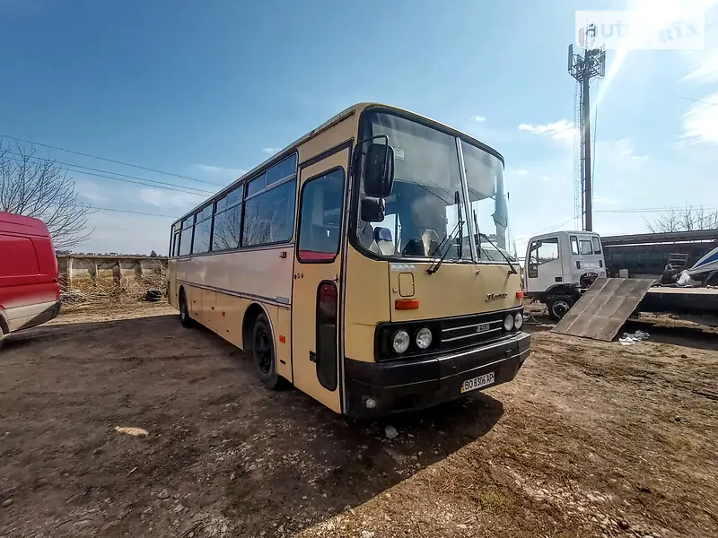 Ikarus 255 1988