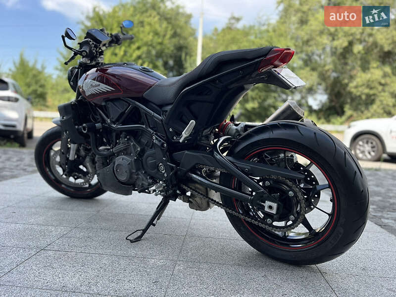 Мото Indian FTR 1200