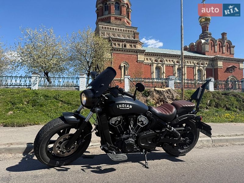 Боббер Indian Scout  Bobber 