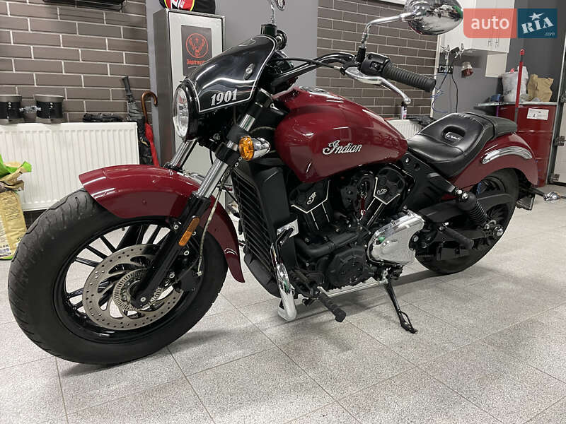 Мотоцикл Круізер Indian Scout Sixty