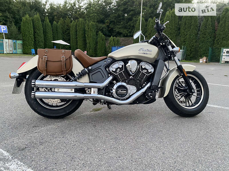 Мотоцикл Круізер Indian Scout