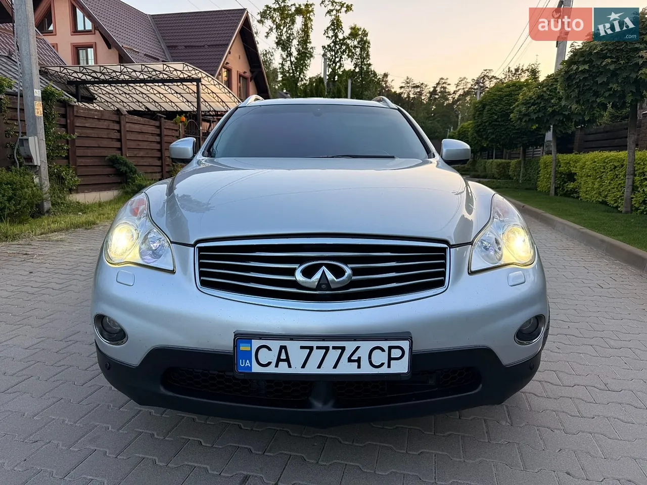2010 Infiniti EX - мініатюра 2
